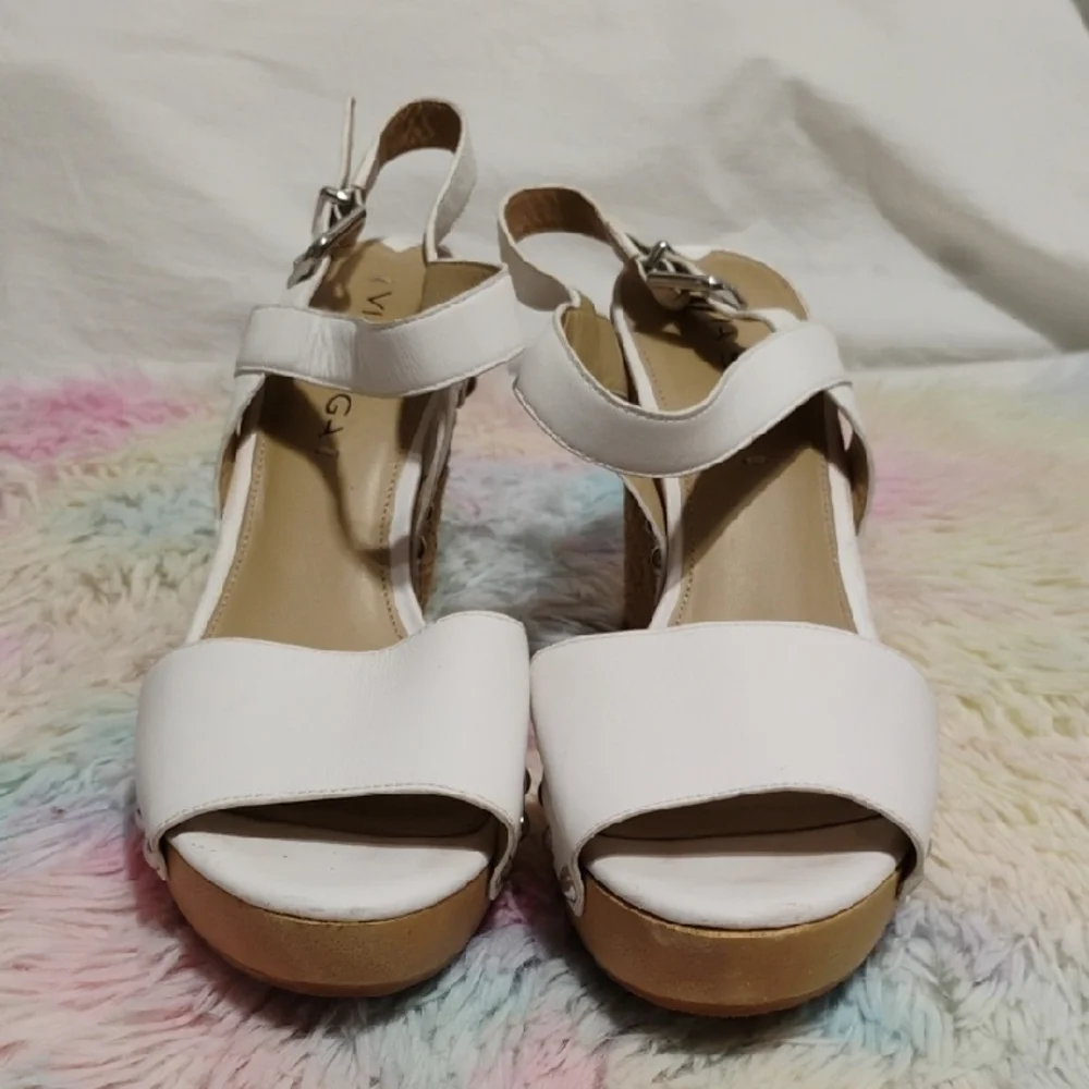 (#23) Via Spiga White Leather Silver Studded Wedge Sandals Sz.8M